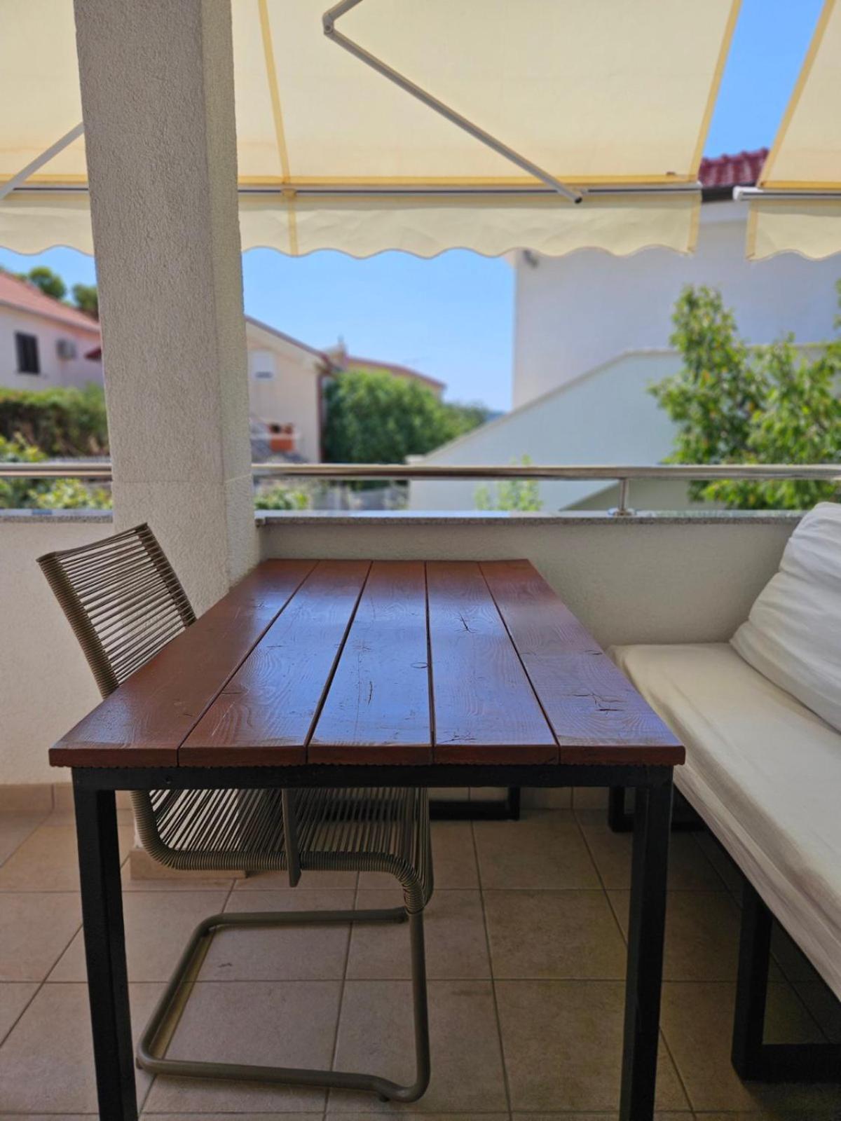 Charming Seaside Apartments Noa & Jakov, Zaboric Sibenik Экстерьер фото