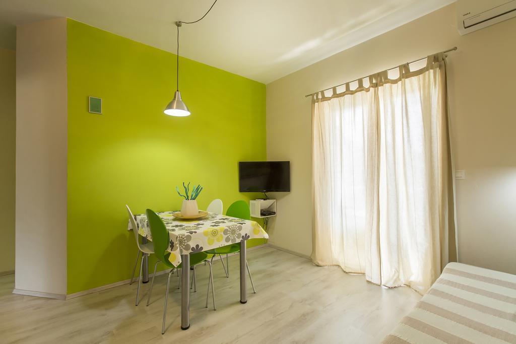 Charming Seaside Apartments Noa & Jakov, Zaboric Sibenik Экстерьер фото