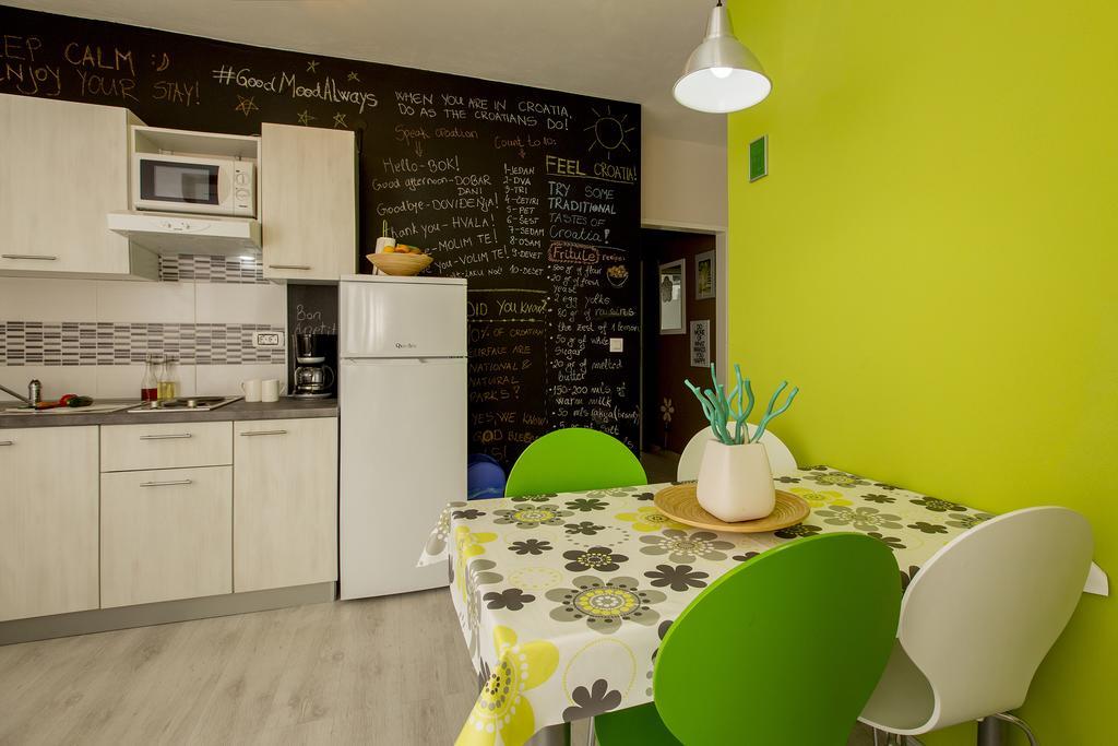 Charming Seaside Apartments Noa & Jakov, Zaboric Sibenik Экстерьер фото