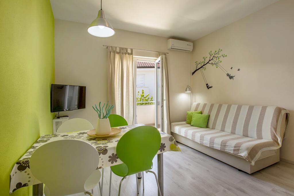 Charming Seaside Apartments Noa & Jakov, Zaboric Sibenik Экстерьер фото